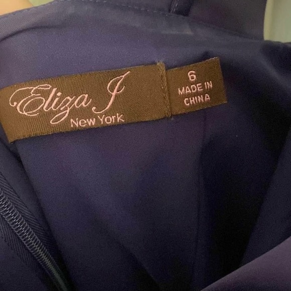 Formal one shoulder dress - Picture 3 of 4